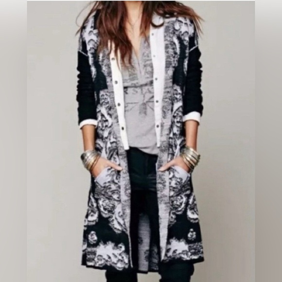 Free People Sweaters - FREE PEOPLE After The Storm Long Knit Hooded Cardigan - M